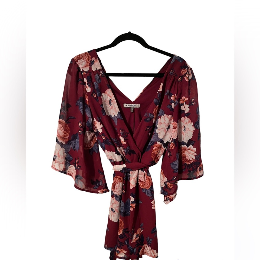 Size Small One piece jumper in chiffon with floral design and butterfly sleeves